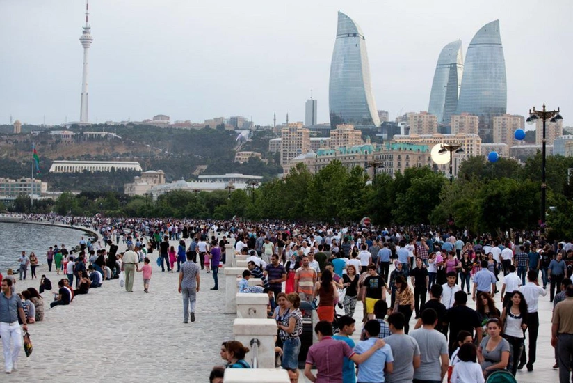 Azərbaycan turizm sektorunda mühüm oyunçuya çevrilir: turistlərin sayı kəskin şəkildə artıb