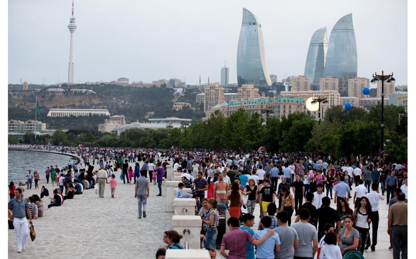Azərbaycan turizm sektorunda mühüm oyunçuya çevrilir: turistlərin sayı kəskin şəkildə artıb