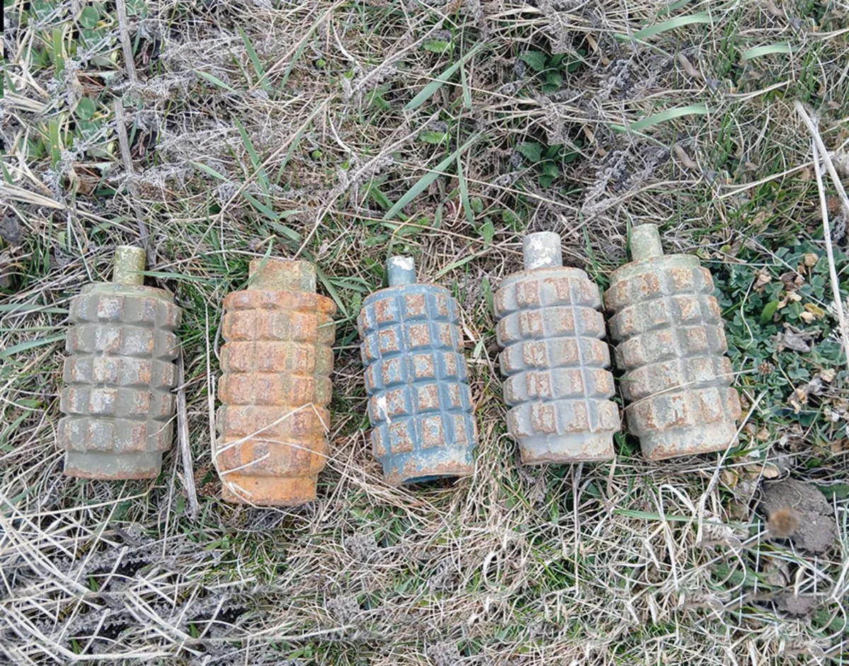 Minefield discovered in cemetery of Kalbajar’s Aghdaban village