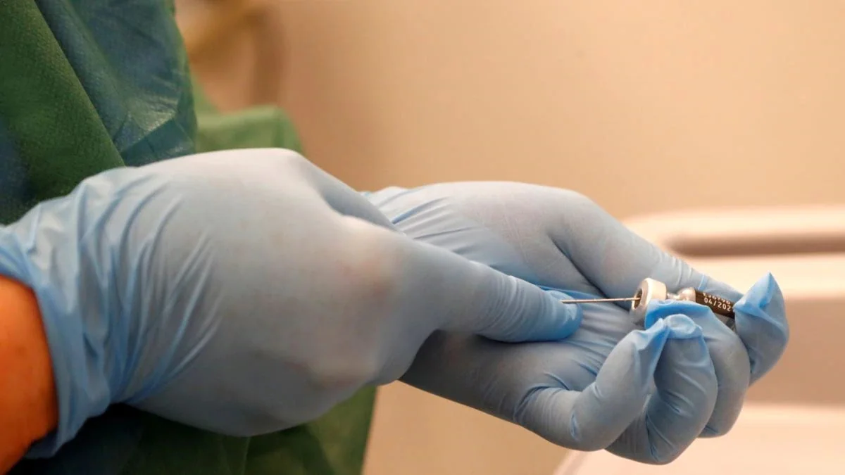 WHO calls on UK to share vaccines with other nations