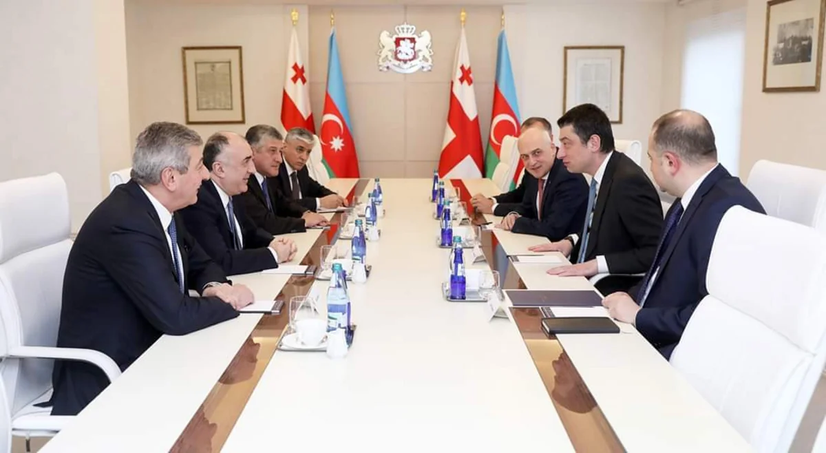 Elmar Mammadyarov discusses state border delimitation process with Georgian PM