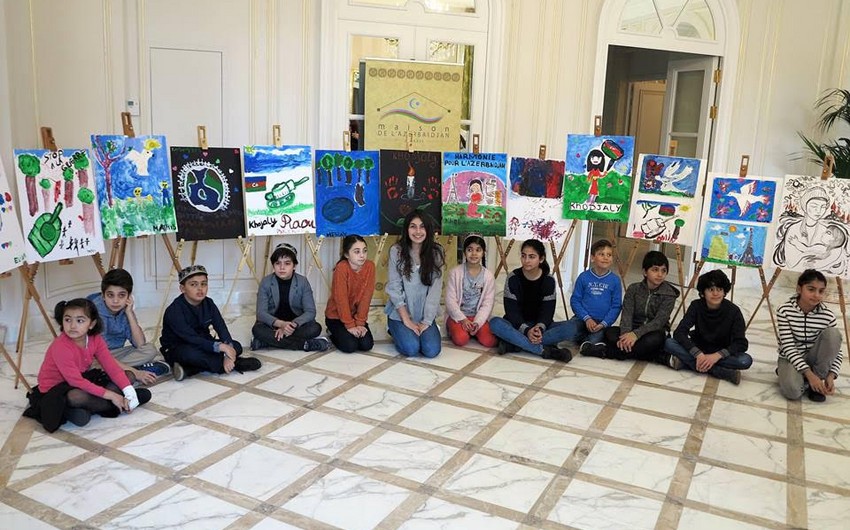 Xocalı qurbanları Parisdə yad edilib