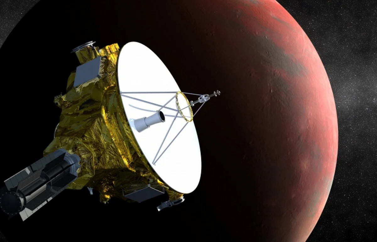 ​Аппарат NASA передал на Землю уникальные снимки Плутона