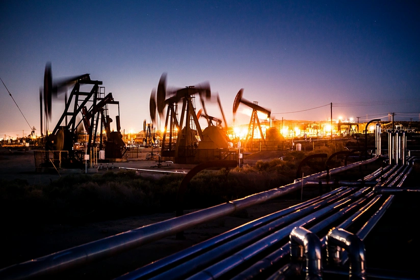 Saudi Arabia expected to raise July light crude prices for Asia