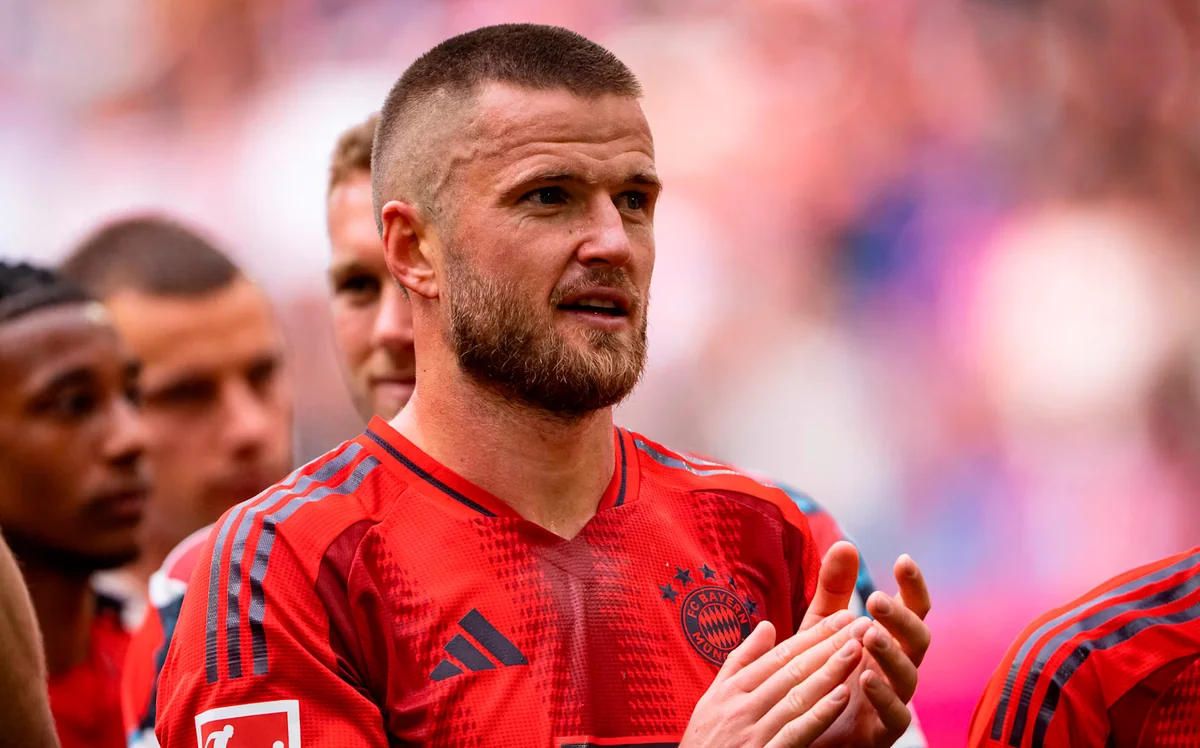 Bavariya futbolçusu ilə vidalaşdığını açıqlayıb
