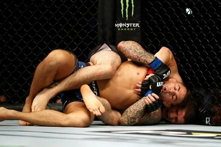 Həbib Nurməhəmmədov Dastin Poryeyə qalib gəlib - VİDEO