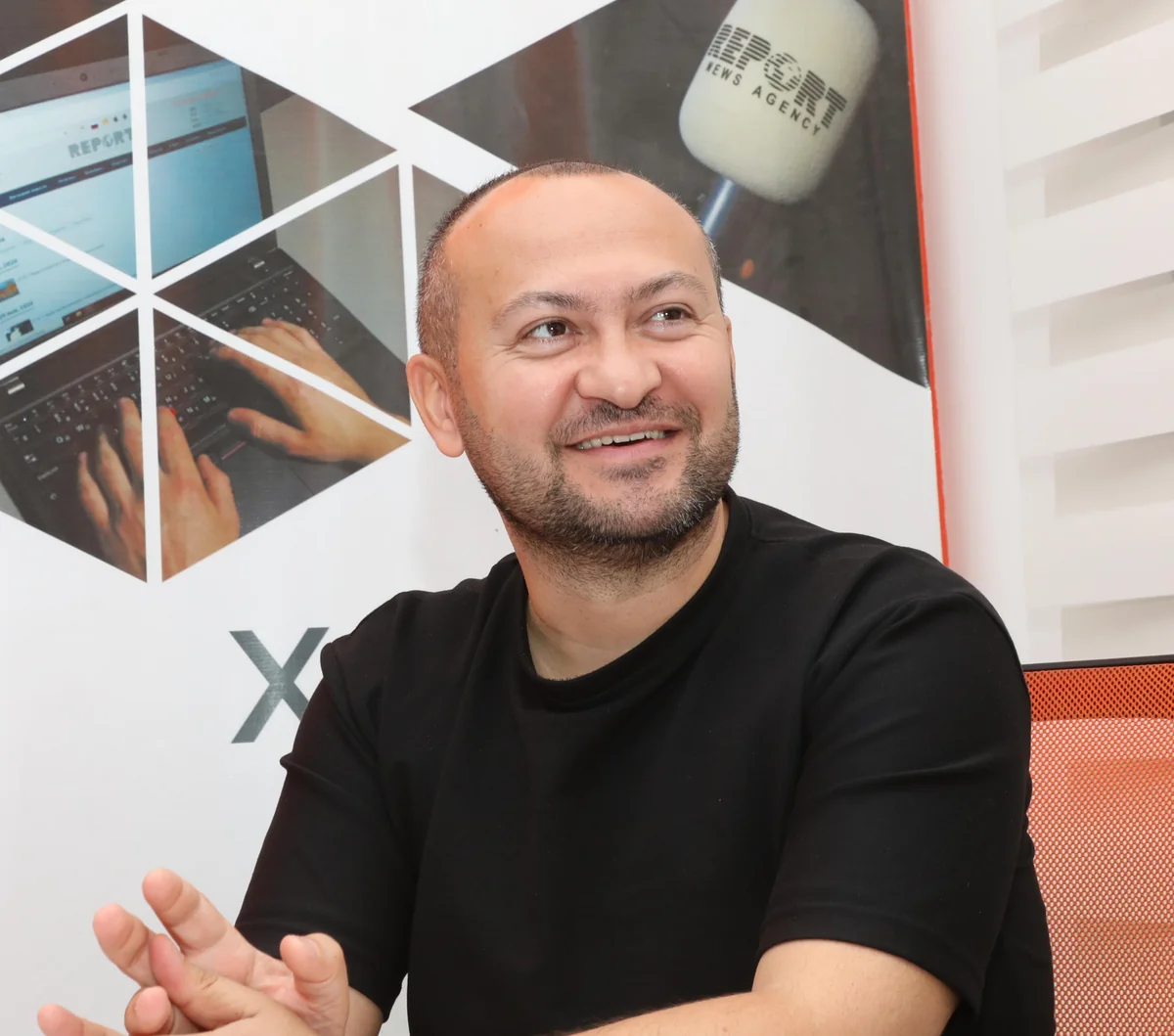Turan İbrahimov: Televiziyada işləmək heç də filmlərdəki xəyallara bənzəmir