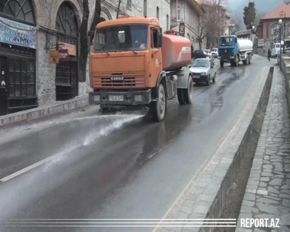 Şəkinin küçə və prospektləri dezinfeksiya olunur - VİDEO - FOTO