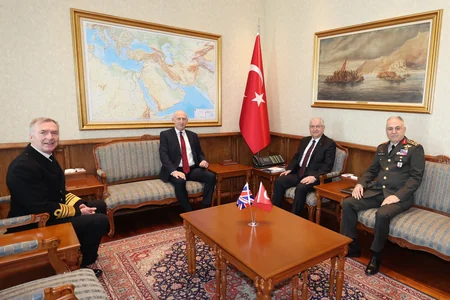 Türkiye, UK discuss regional security