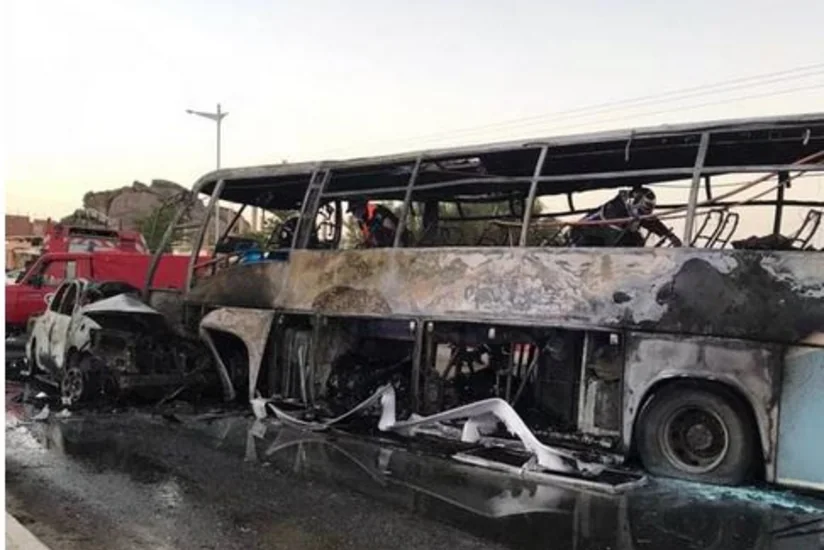На юге Алжира в результате ДТП с автобусом погибли более 30 человек