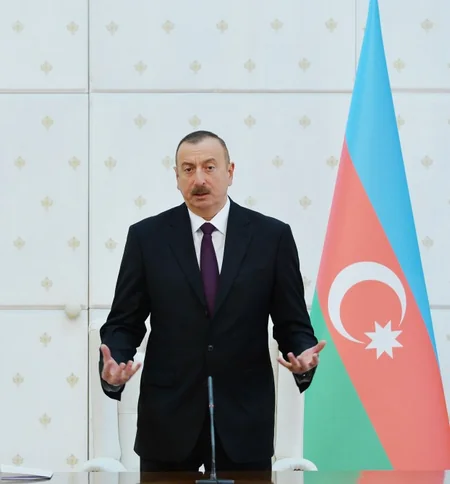 Prezident İlham Əliyevin sədrliyi ilə Nazirlər Kabinetinin iclası keçirilib