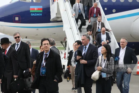 VII ADA Siyasi Forumunun ilk günü başa çatıb - YENİLƏNİB-3