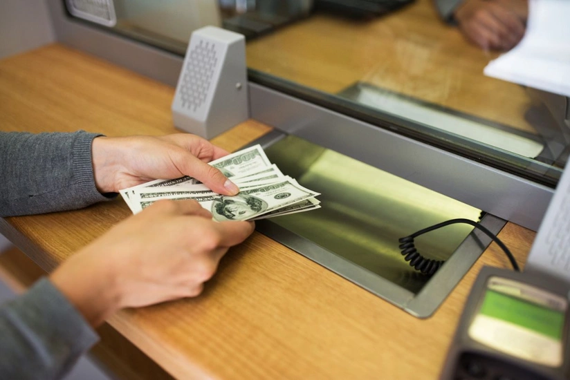 Money transfers from Azerbaijan to Georgia triple