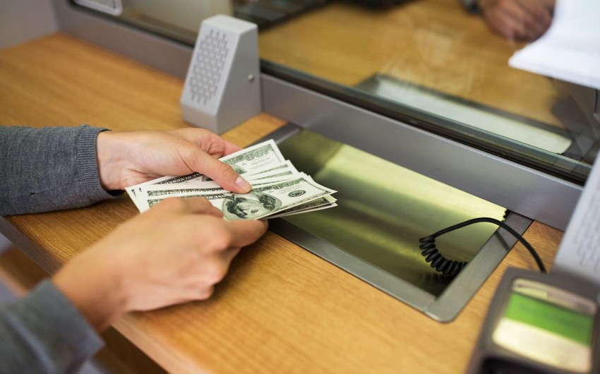 Money transfers from Azerbaijan to Georgia triple