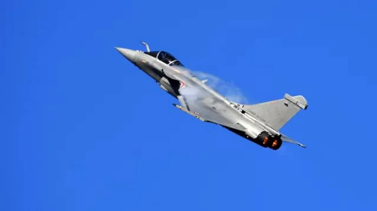 В Париже украли сумку с секретными данными производителя истребителей Rafale