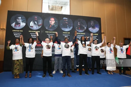 Flash mob held in Baku to support those fighting against colonialism