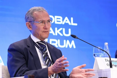 IX Qlobal Bakı Forumunda Yaxın Şərqdəki vəziyyət müzakirə olunub