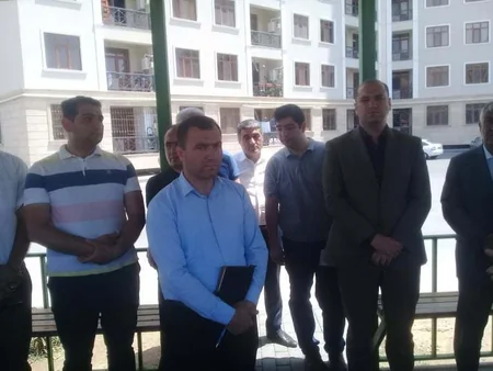 Səbail RİH-nin başçısı Jurnalistlər binasının sakinləri ilə görüşüb