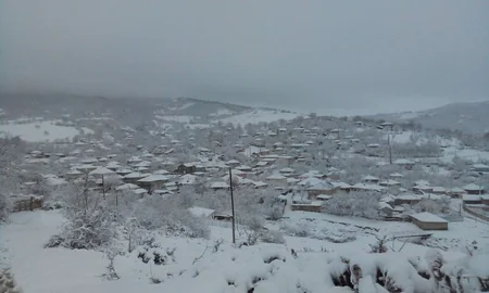 Güclü qar səbəbindən Quba-Xınalıq yolu bağlanıb