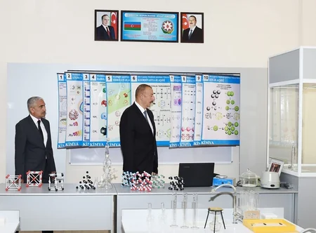 Prezident Zabratdakı 192 nömrəli məktəbdə əsaslı təmirdən sonra yaradılan şəraitlə tanış olub - YENİLƏNİB