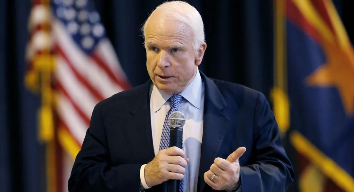 Senator Con Makkeyn Prezident Donald Trampın siyasətini tənqid edib