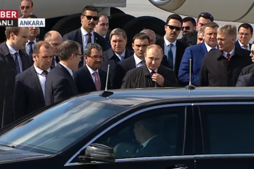 Vladimir Putin starts his two-day visit to Turkey