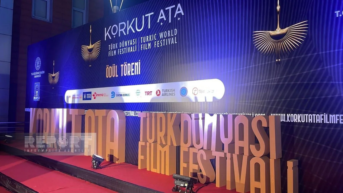 Xalq artisti Vaqif Mustafayev “Ən yaxşı rejissor” mükafatı ilə təltif olunub