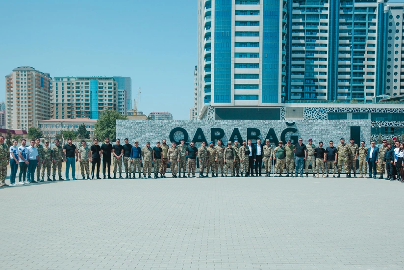 Bölgələrdə yaşayan qazilər Hərbi Qənimətlər Parkını ziyarət edib