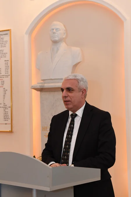 Dövlət Komitəsində Heydər Əliyevin 100 illik yubileyinə həsr olunan tədbir keçirilib