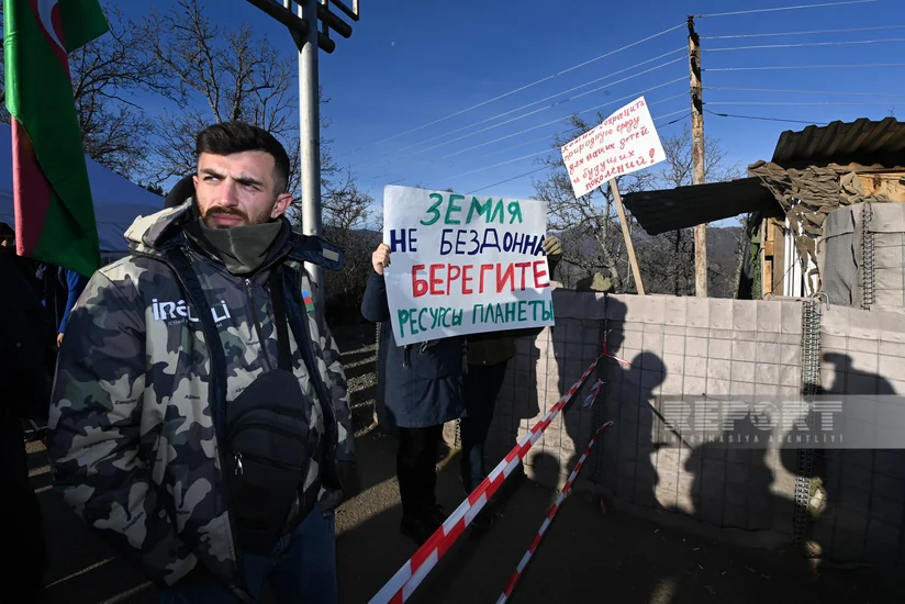 Protesters ready to create conditions for passage of civilian vehicles of peaceful Armenians