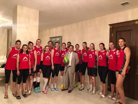 Səfir Manuel Da Kruz Azərbaycan voleybolçuları ilə görüşüb - FOTO