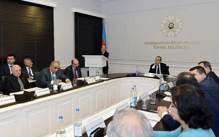 Təhsil Nazirliyində kollegiya iclası keçirilib