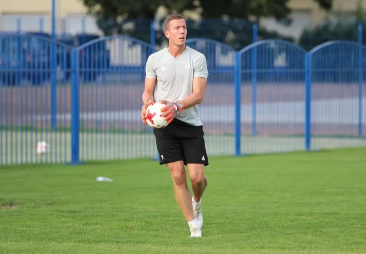 Qarabağın qapıçısı İsveçrə və Belçika yığmaları ilə oyunlara çağırılıb