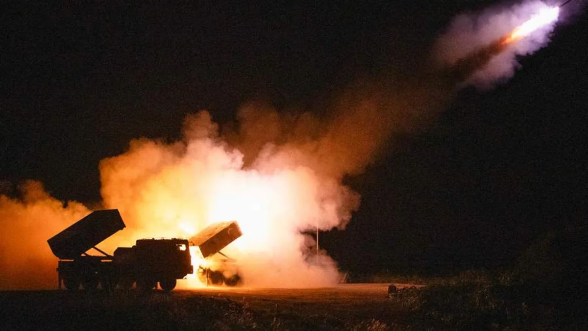 S. Korean army holds nighttime firing drills in border county of Goseong