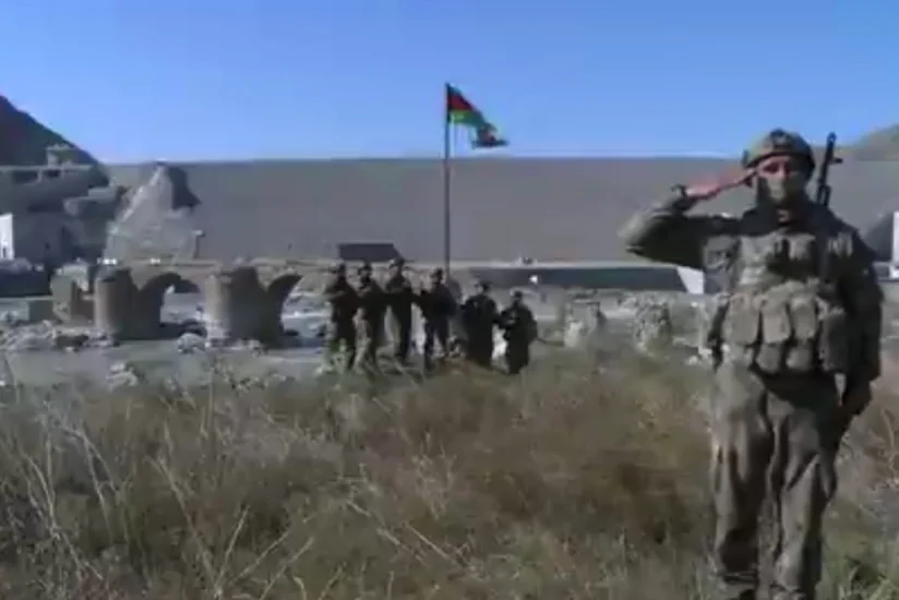 Hərbçilərimiz Xudafərin körpüsündən Ali Baş Komandana raport verdilər