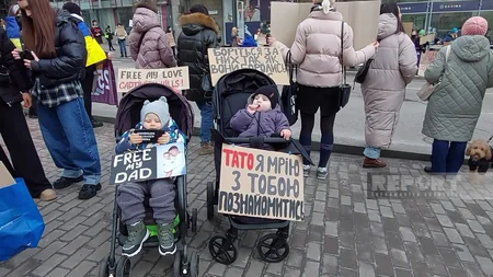 Protest rally in Kyiv - Russia is demanded to release Azovstal prisoners - PHOTOS