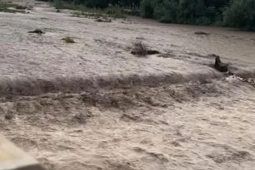 Qərb bölgəsində leysan növbəti fəsadlar törədib