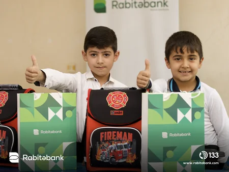 Rabitəbankdan Ümumdünya Kitab Günündə Ağdam kənd məktəbinə dəstək