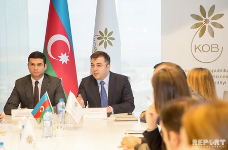 Kiçik və Orta Biznesin İnkişafı Agentliyi ilə AMOR arasında memorandum imzalanıb