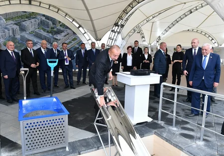 Prezident Füzuli rayon ictimaiyyətinin nümayəndələri ilə görüşüb - TAM MƏTN
