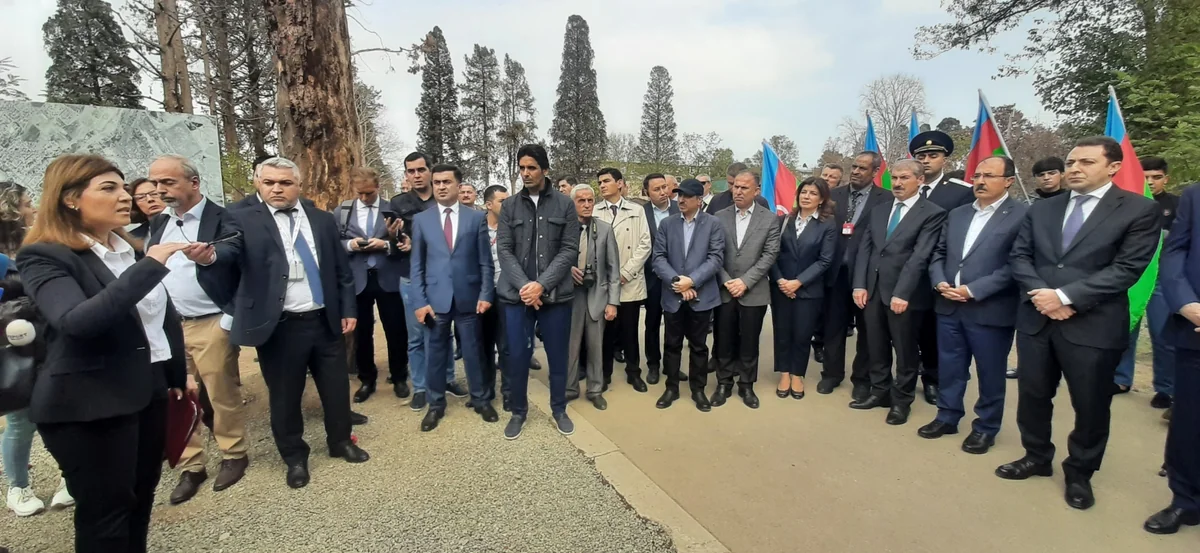 Xarici diplomatlar Gəncəyə səfər edib - YENİLƏNİB