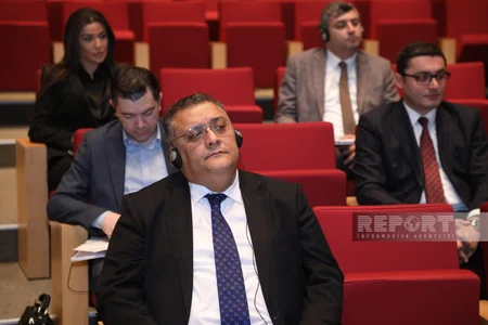 Mətbuat xidmətlərinin rəhbərləri üçün master-klass təşkil olunub