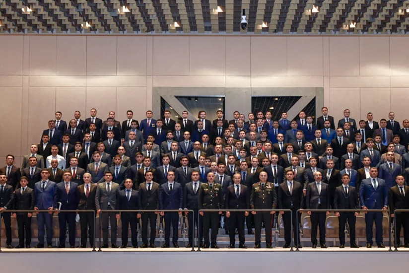 İqtisadiyyat naziri Vətən müharibəsində iştirak etmiş əməkdaşlarla görüşüb