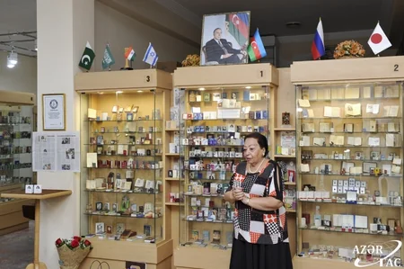 Mehriban Əliyevaya həsr olunmuş miniatür kitabın təqdimatı keçirilib