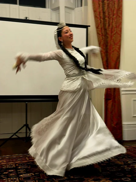 Azərbaycanın Londondakı səfirliyində xanımlar üçün Novruz şənliyi keçirilib