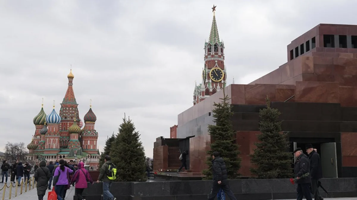 В России предложили похоронить Ленина через 100 лет после смерти