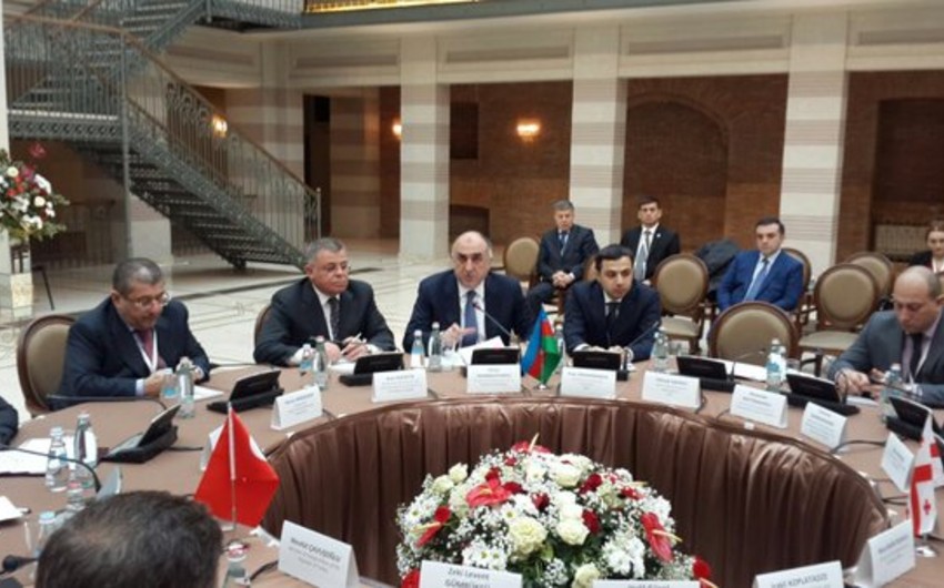 Məmmədyarov: Xarici işlər nazirlərinin üçtərəfli görüşü əməkdaşlıq üçün çox səmərəli platformadır
