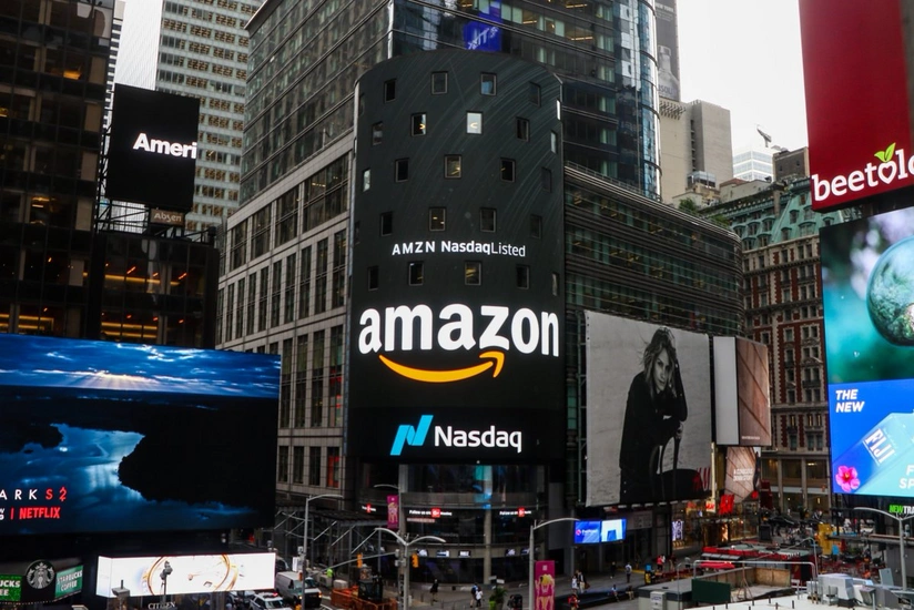 “Amazon”un səhmləri 8 %-ə yaxın ucuzlaşıb