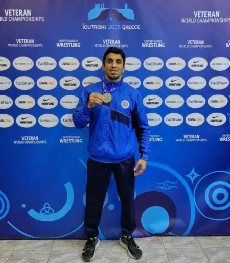 Azərbaycanın veteran güləşçiləri dünya çempionatında 1 dəst medal qazanıb