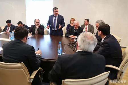 Türkiyənin Azərbaycandakı səfiri jurnalistlərlə görüşüb